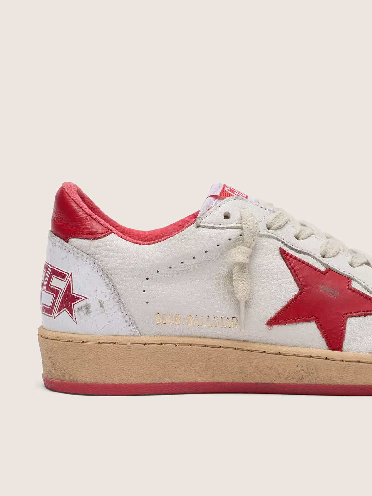 Golden Goose - Ball Star Cuir Blanc, Étoile & Contrefort Rouges
