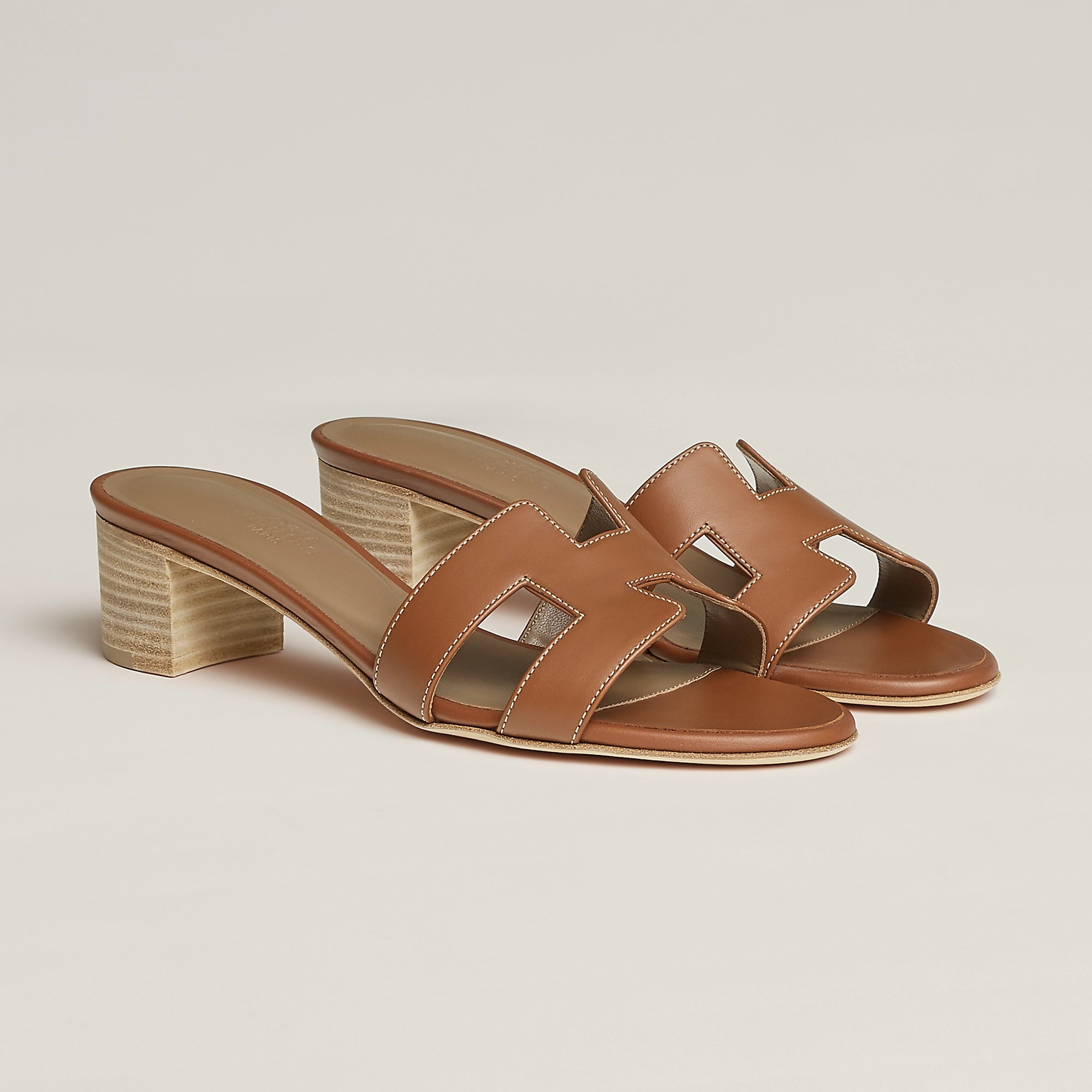 Hermès - Sandales Oasis Veau Gold